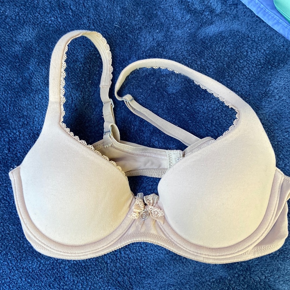 Victoria’s Secret Body By Victoria Lined Demi Nude Bra 32B